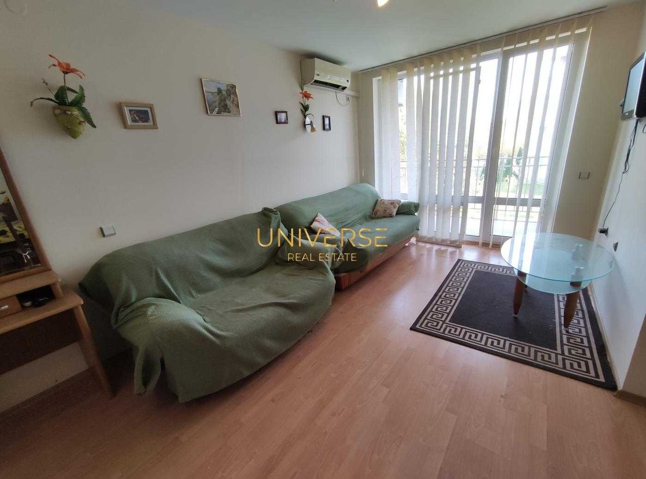 Продава се Двустаен апартамент в к.к. Слънчев бряг - 60 кв.м за 1067 €/кв.м - Снимка #1