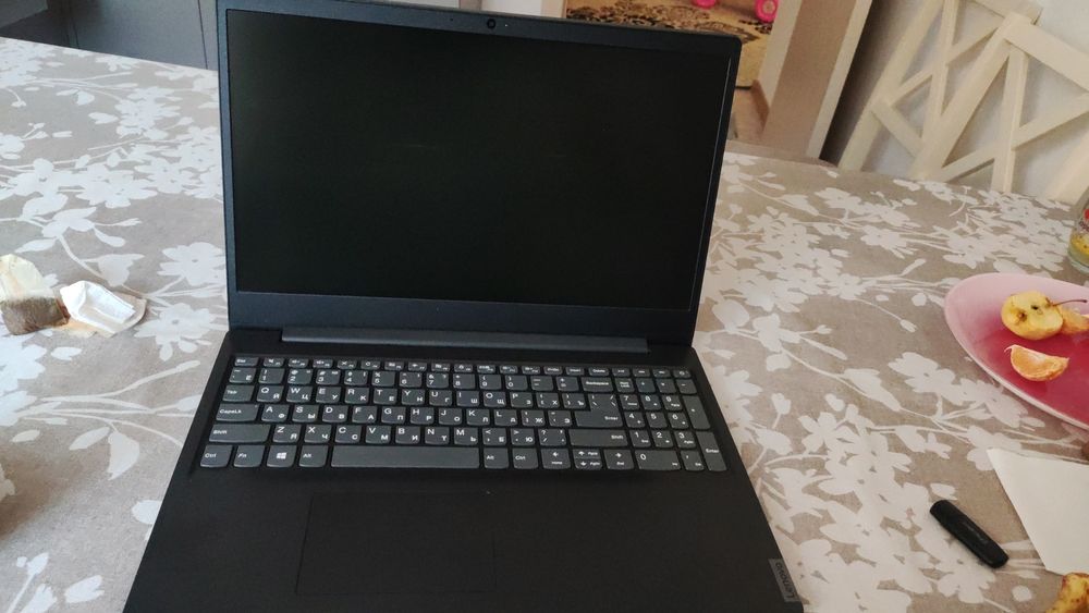Продам ноутбук Lenovo