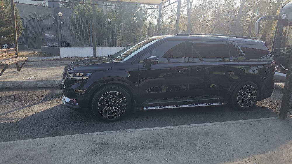 Заказ  минивен  Киа корнивал