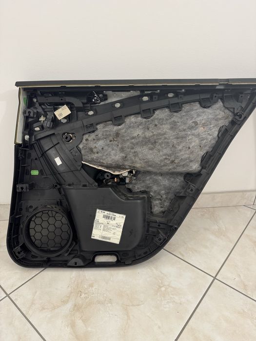 2 fete usi spate passat b6 berlina 2005-2010