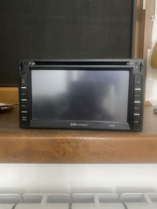 Продам автомагнитолу