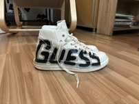 Adidasi guess high