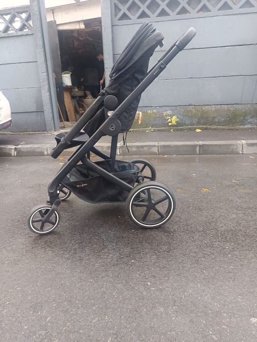 Carucior bebelusi