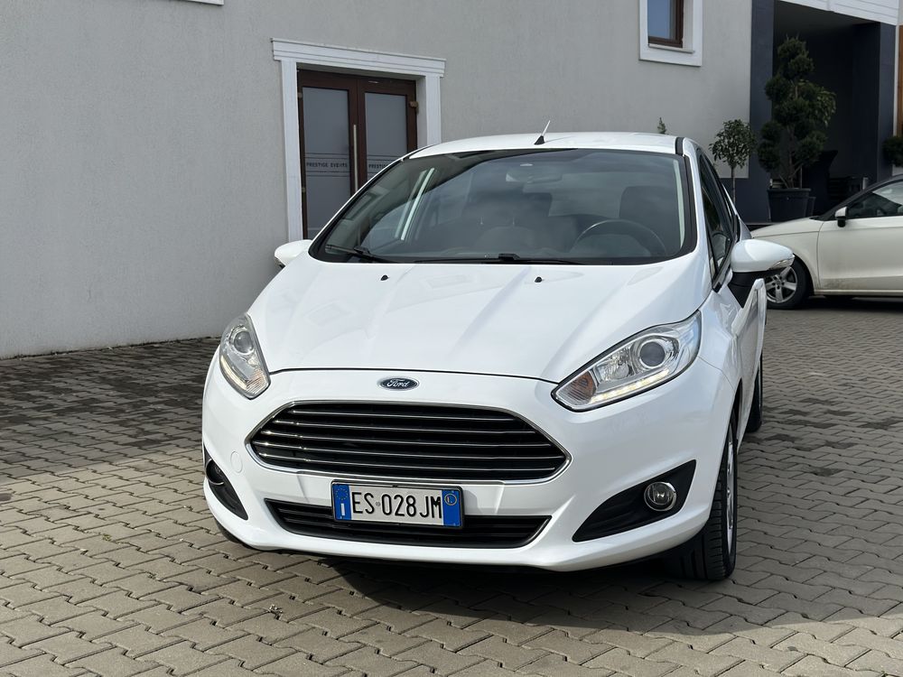 Ford Fiesta Facelift   1.4 benzina/gpl    •led•   Climaronic