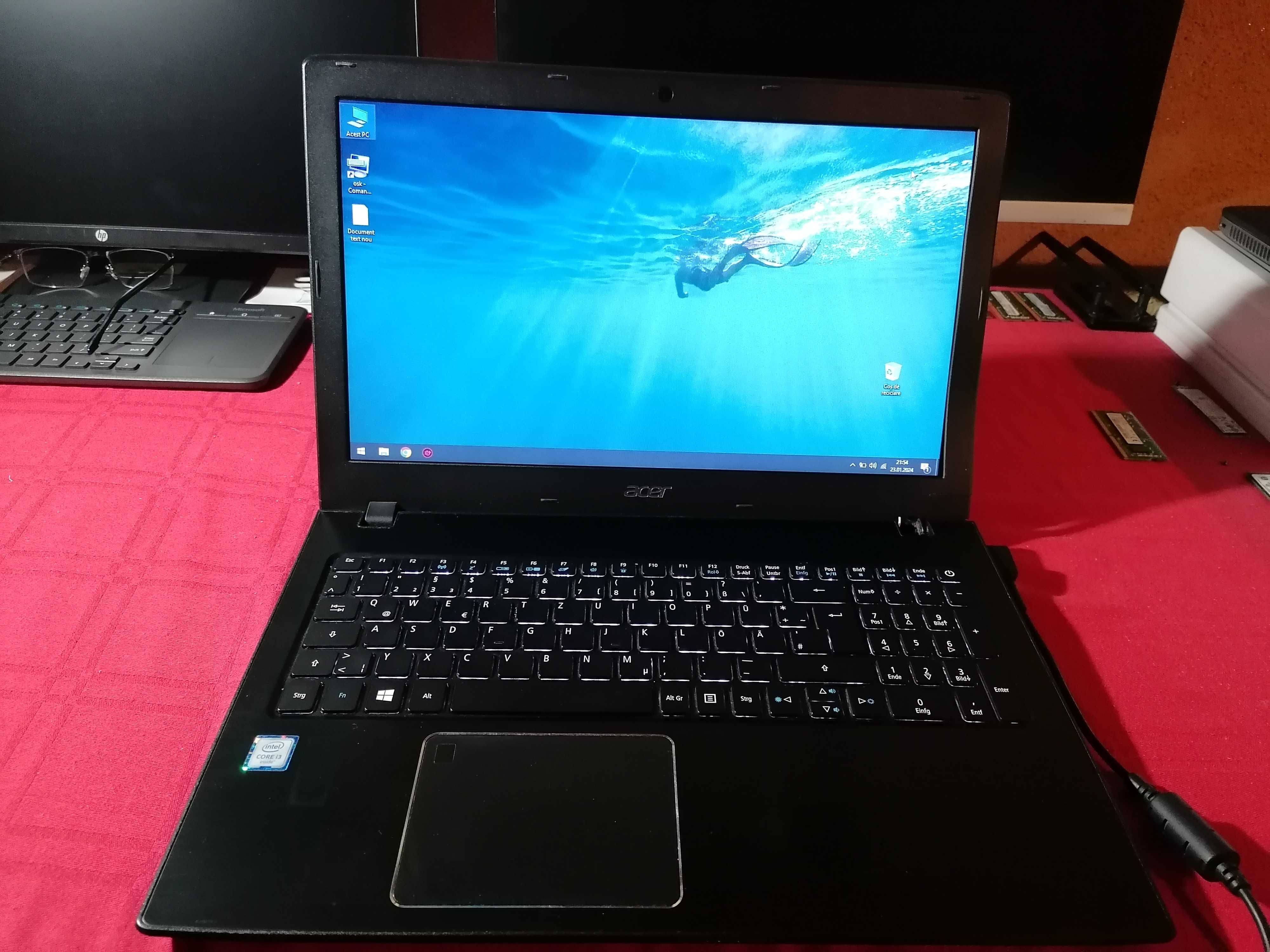 Laptop Acer TravelMate P259-M procesor Intel i3-6006U