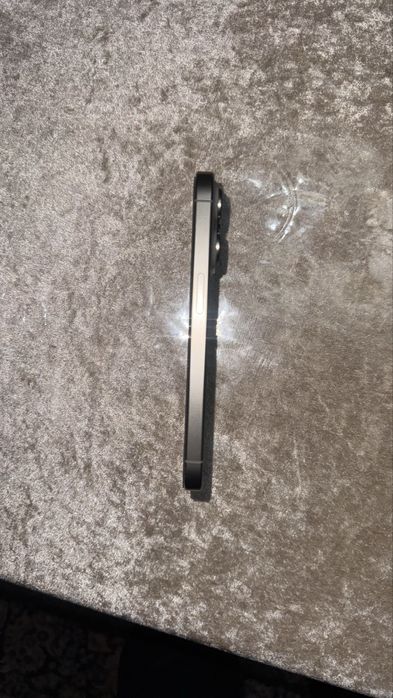 Продается iphone 15 pro состояние хорошее