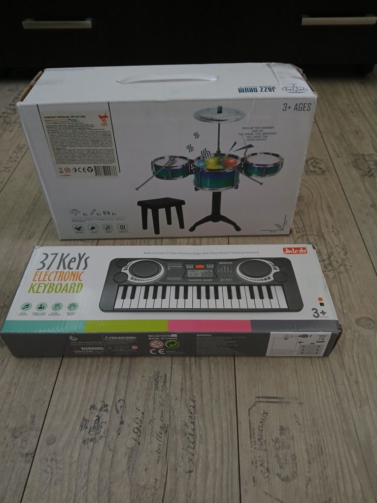 Дървени ,музикални и други играчки fisher price