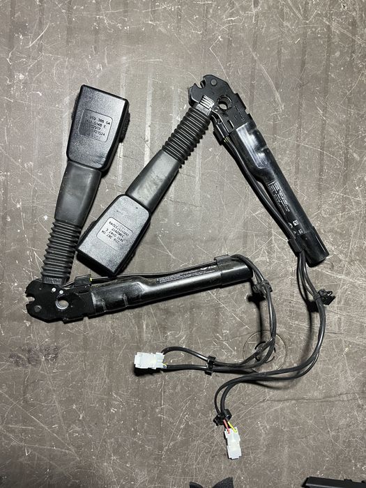 Capsa Centure BMW F30 F31 f20 F21 Seria1 Seria3 Seria4