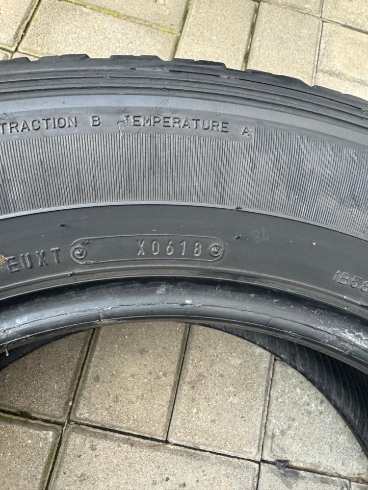 Продам шины dunlop