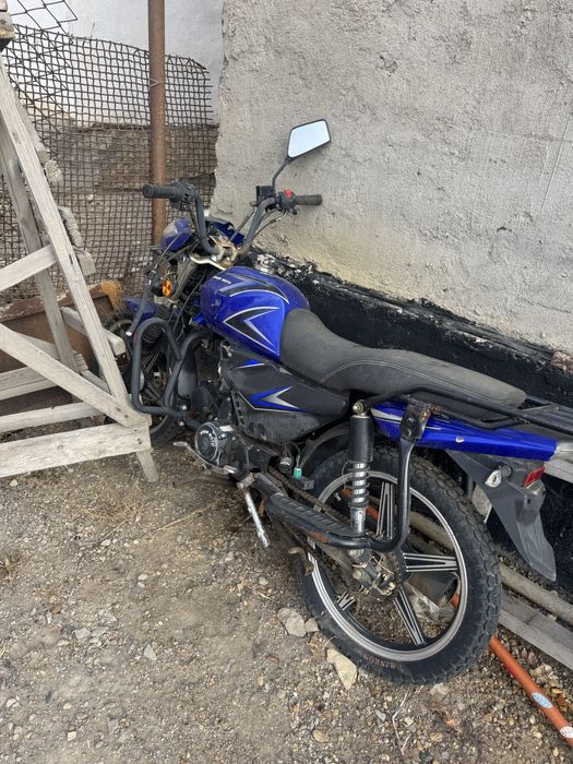 Продам мотоцикл .