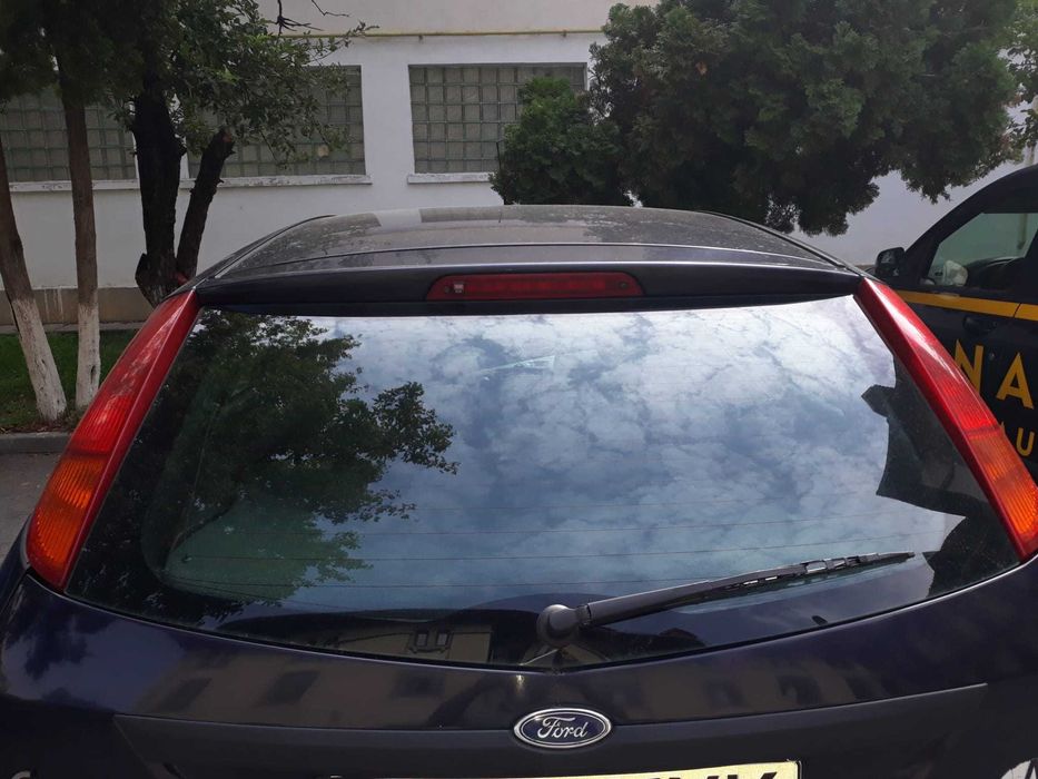 Ford focus (2004)