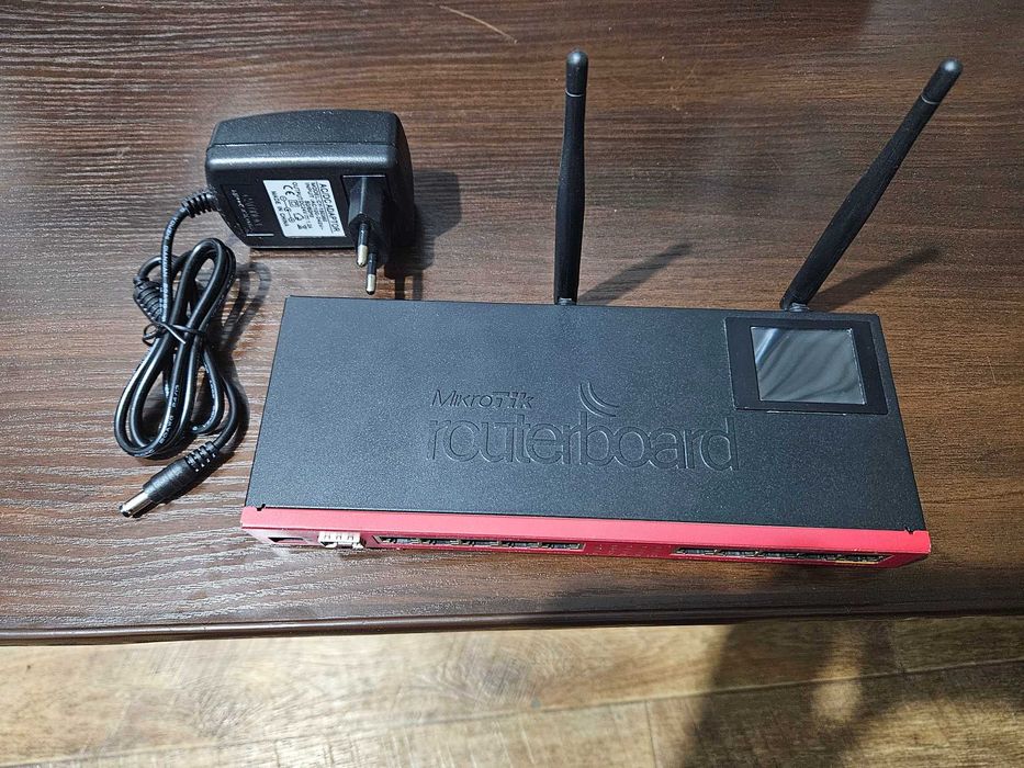 Mikrotik rb2011UiAS-2HnD-IN