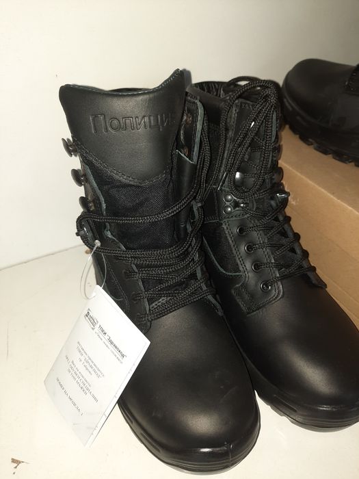 Чисто нови зимни и летни мъжки полеви обувки тип Кубинки 40 и 41