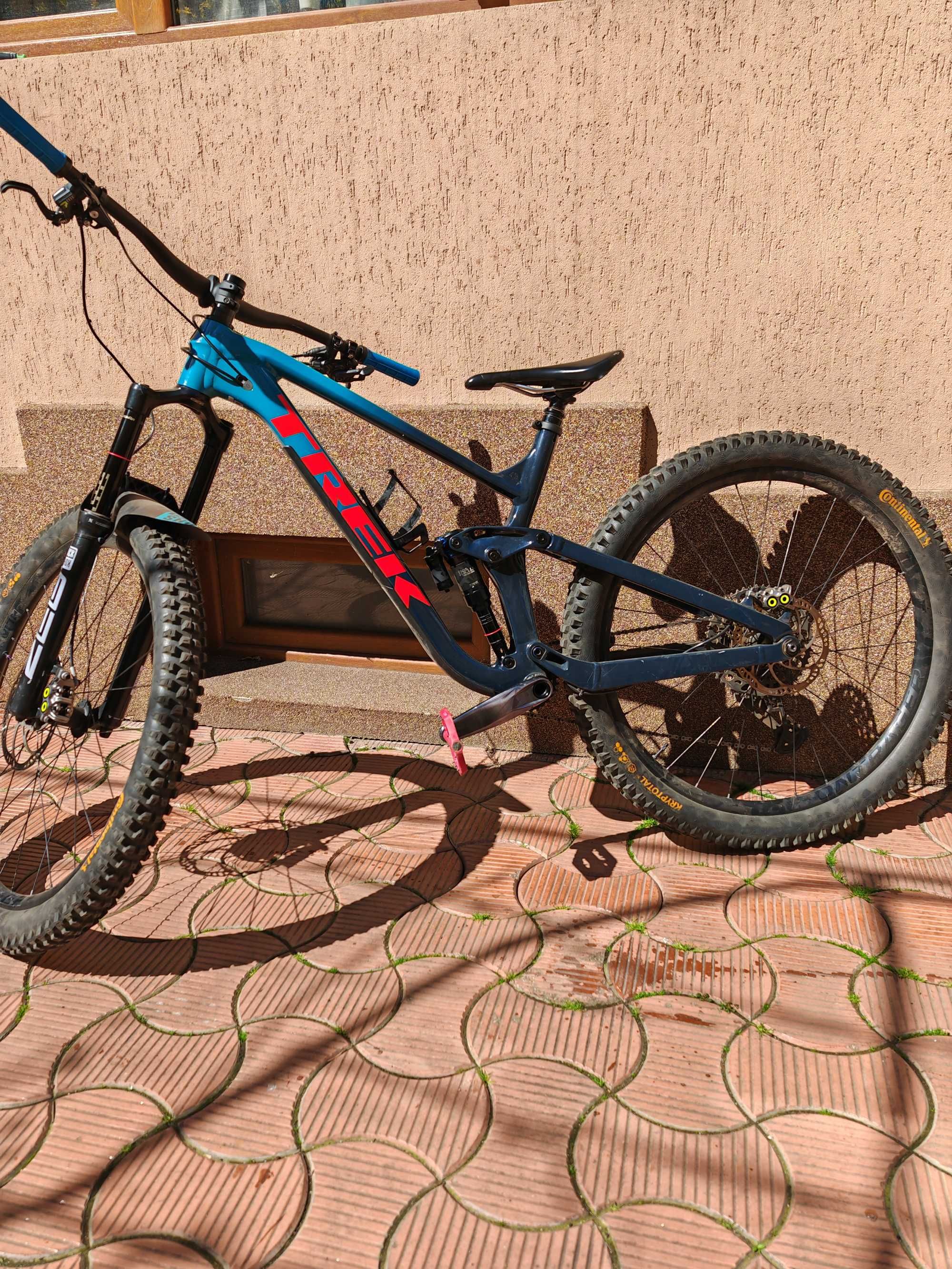 Trek slash 8 2022