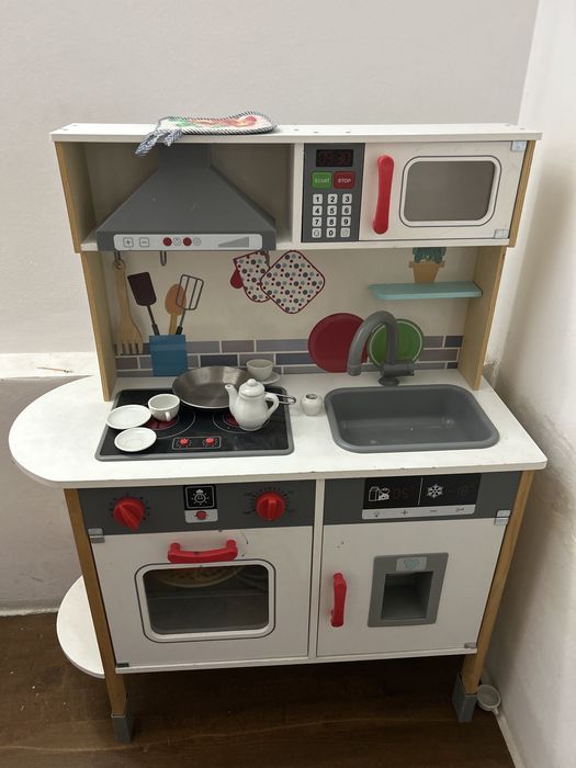 Bucatarie de jucarie