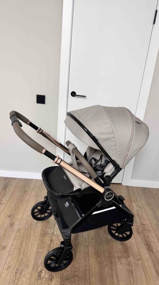 Коляска Kidilo D-900