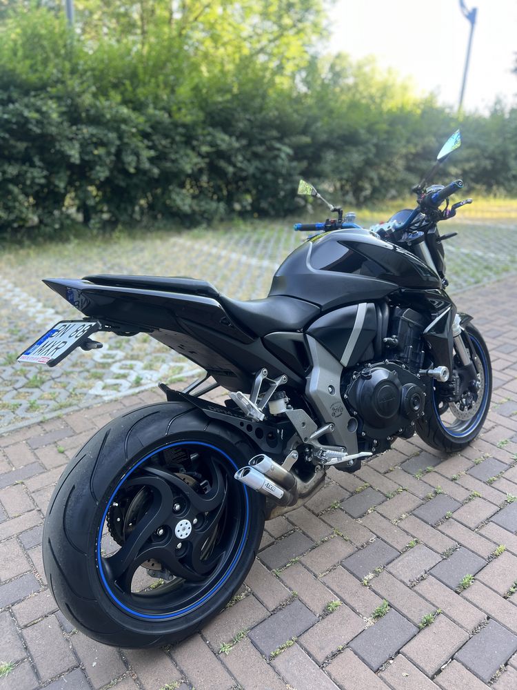 Vand HONDA CB1000r