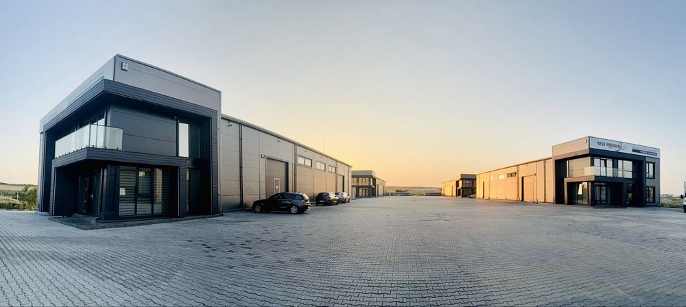 Hala si Birouri 595mp , Platforma Pavaj 1500mp