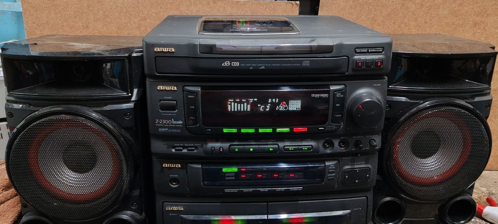 Combine Aiwa Z 2300 și Kenwood Rx29