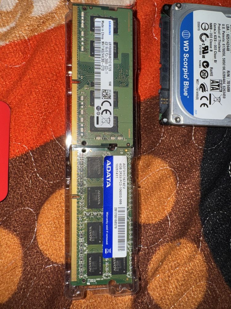 Продам для ноубука DDR 4 по 4gb