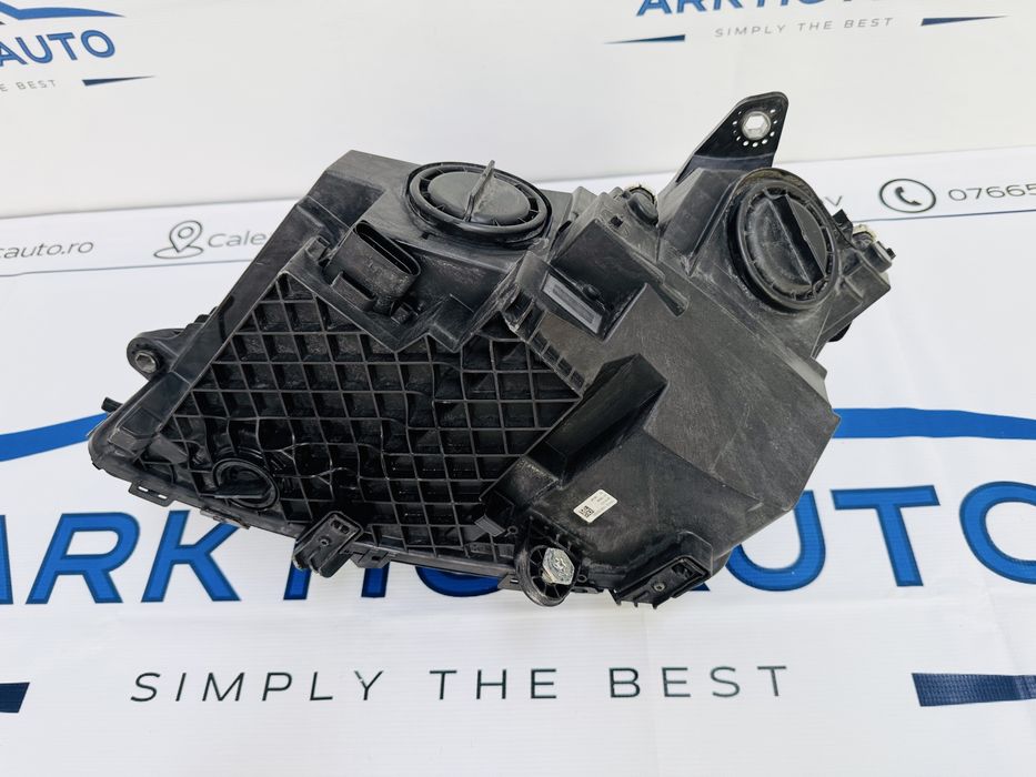 Far dreapta halogen Mercedes GLC cod A2538200261