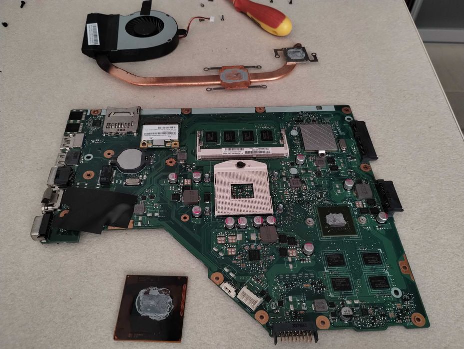 Reparatii Laptop # Placi Video Gaming # Garantie # Service IT # Calcul
