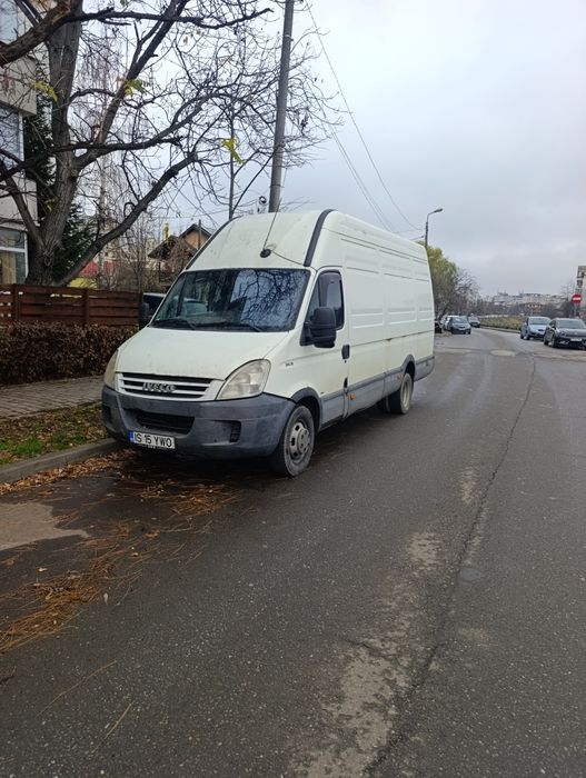 Vând Iveco daily 35c15
