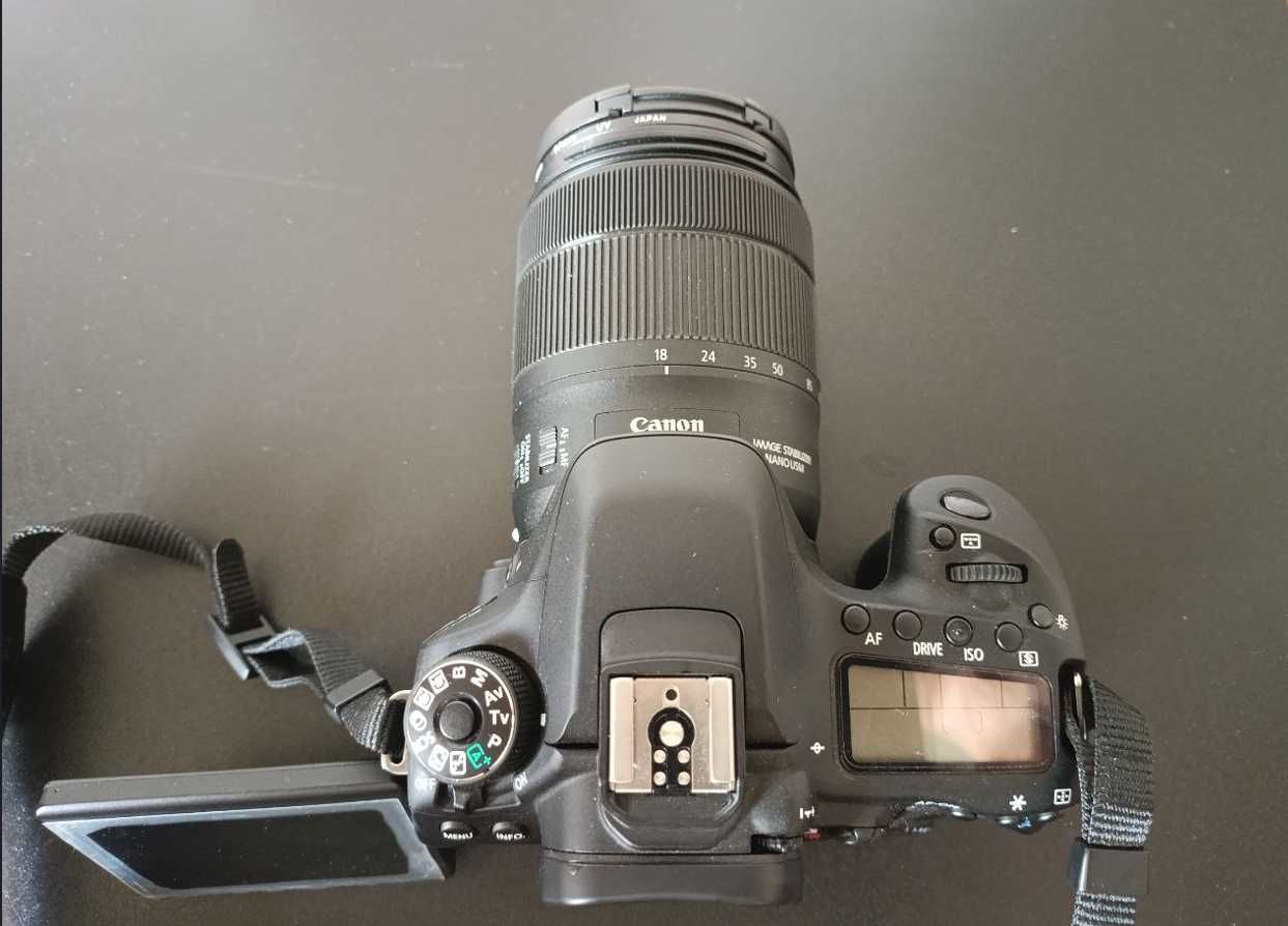 Зеркальный фотоаппарат Canon EOS 80D, фотокамера кэнон