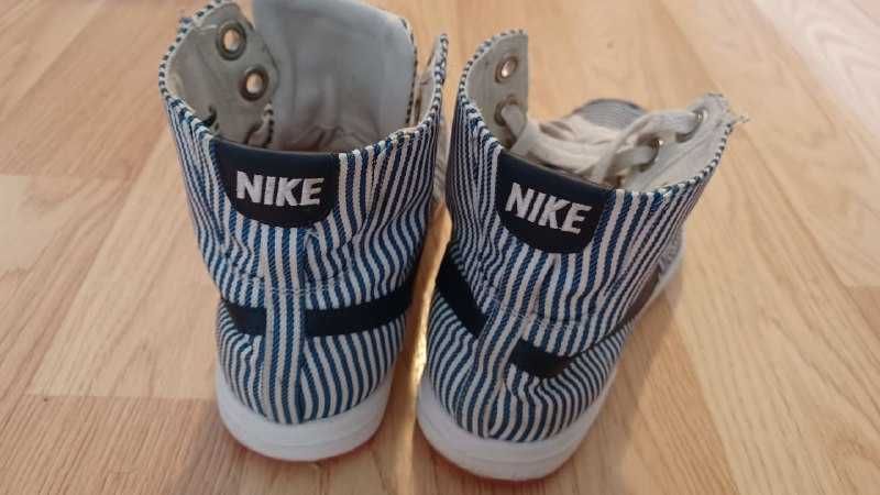 Sneakerși damă Nike Blazer Mid Top Blue Stripes 38.5