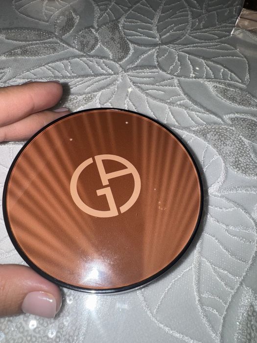 Giorgio Armani luminous silk bronzator 100, tonalniy 4