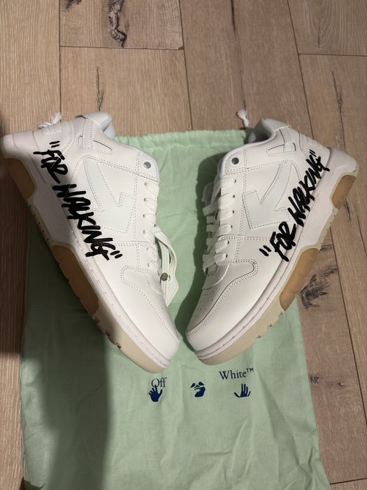 Off White Out of Office for Walking 43