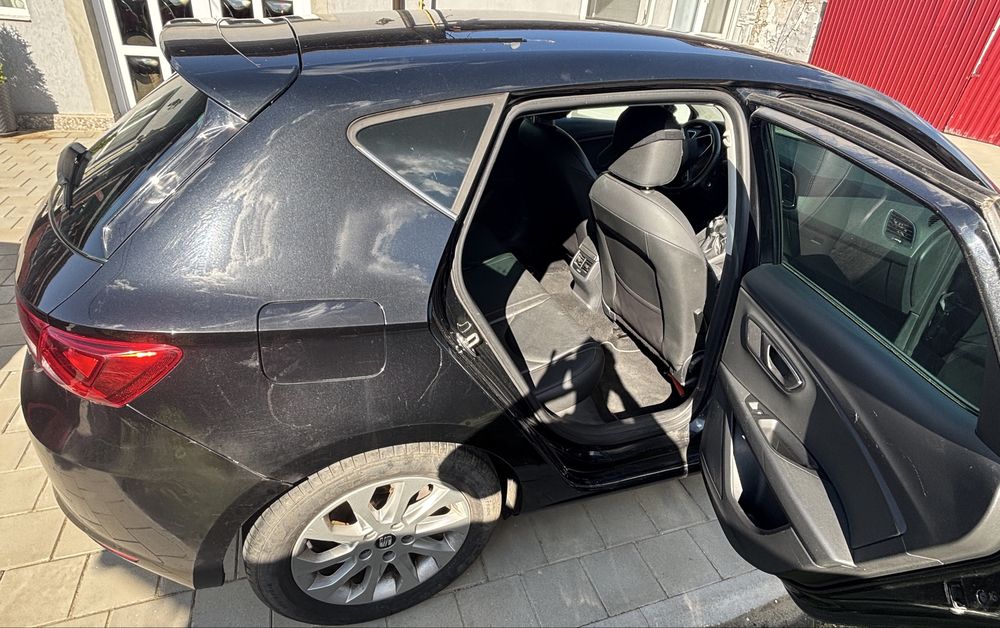 Vând Seat Leon 5F1 din 2015