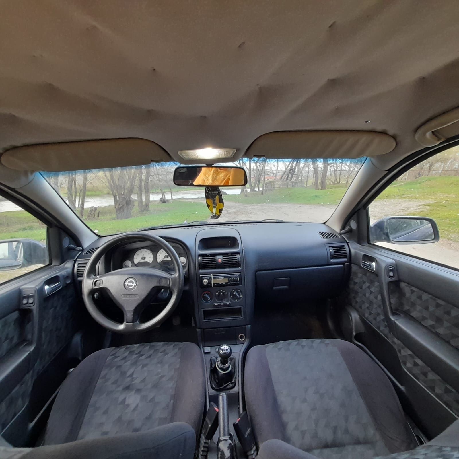 Vând Opel Astra G (masina radiata)