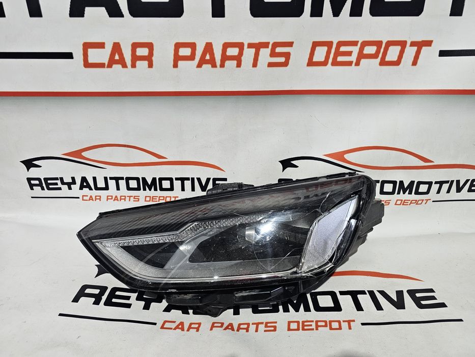 Far stanga led Audi A4 B9 Facelift 2019 cod 8W0941011