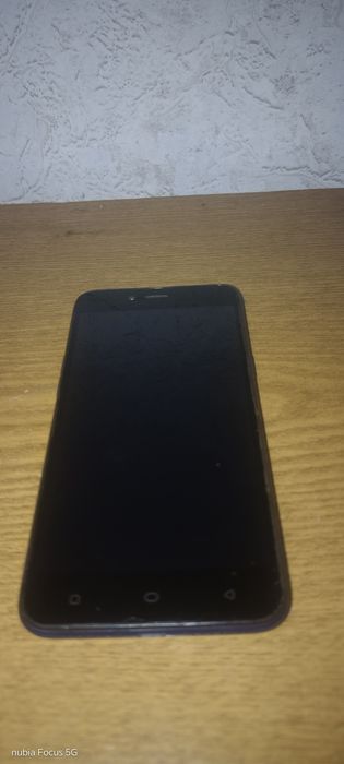 Смартфон oppo a71