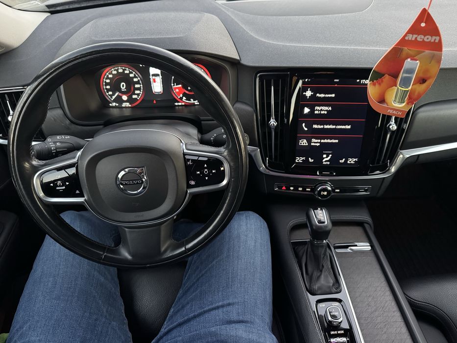 Volvo v90 Cross Country 235cp 4x4