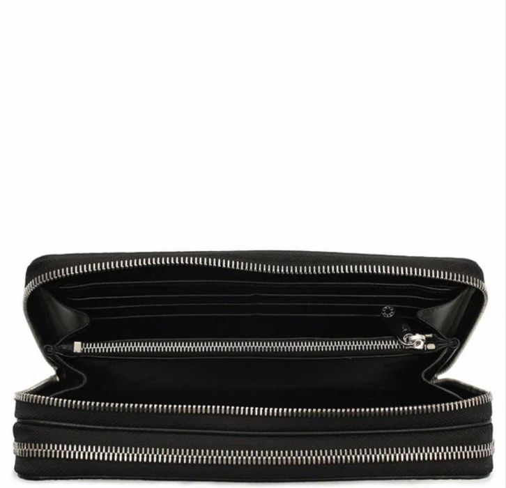 Барсетка от бренда NERI KARRA