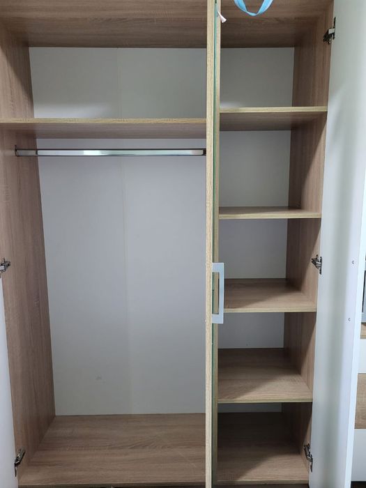 Продам шкаф новый 3х дверный