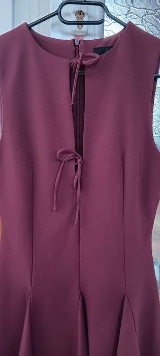 Рокля на ZARA размер XS