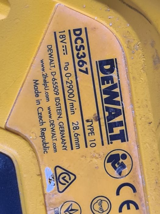 Masina de gaurit Dewalt DCH133