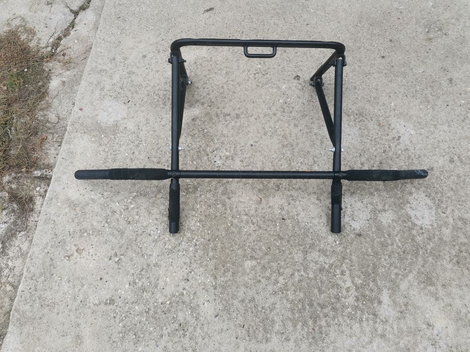 Bară tracțiuni perete