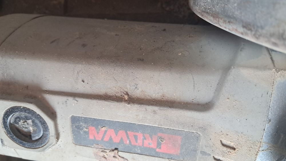 Болгарка сатылады 25 000тг 230