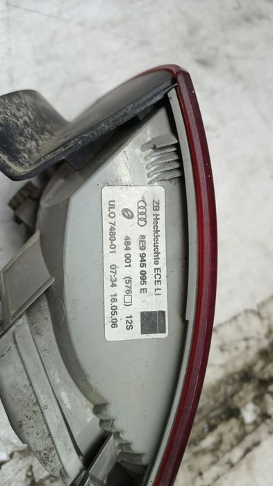 Stop stanga spate 8e9945095e Audi A4 B7  [din 2004 pana  2008]