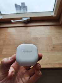 Слушалки Samsung Galaxy Live бели