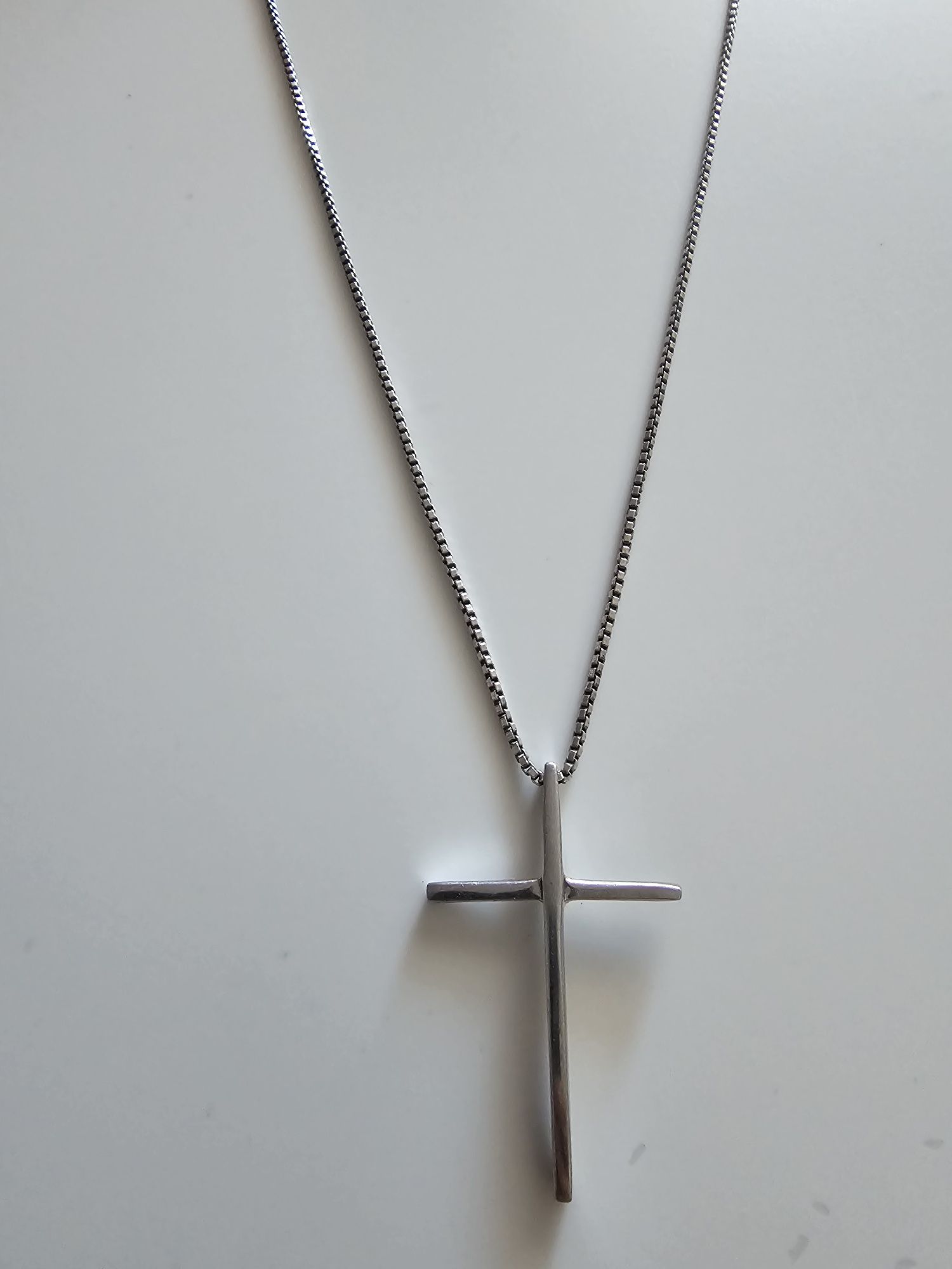 Lantisor argint si cruciulita