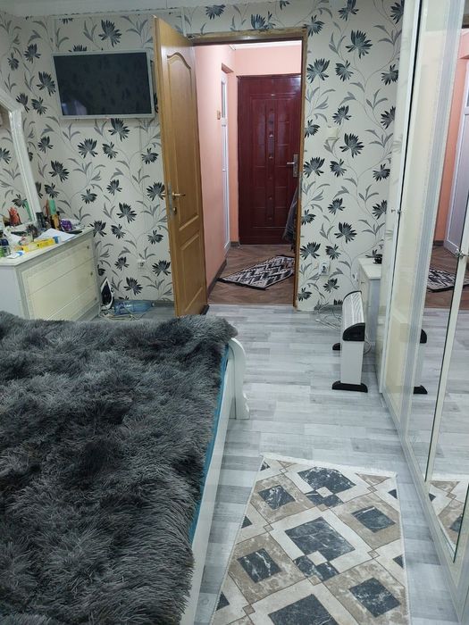 Garsonieră de vânzare