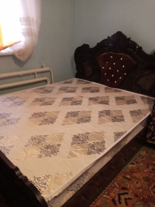 Stenka spalni teremo shkafchalari bilan kamplek sotiladi