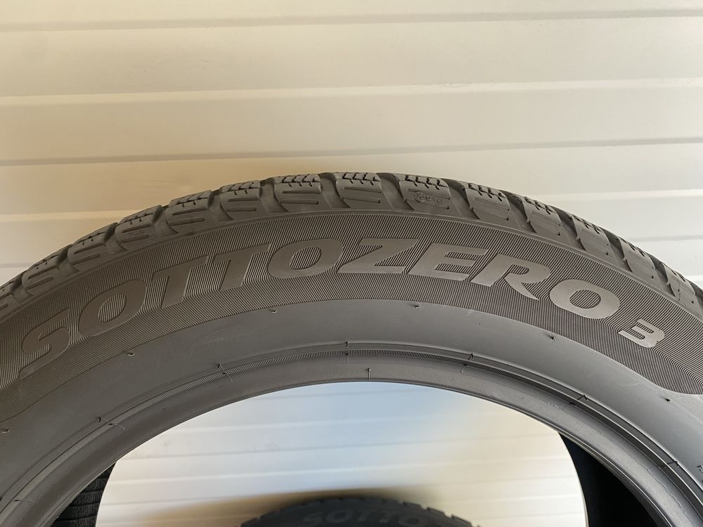 2бр зимни гуми 215/55/17/Pirelli sottozero3/dot3620/5.6мм грайпфер