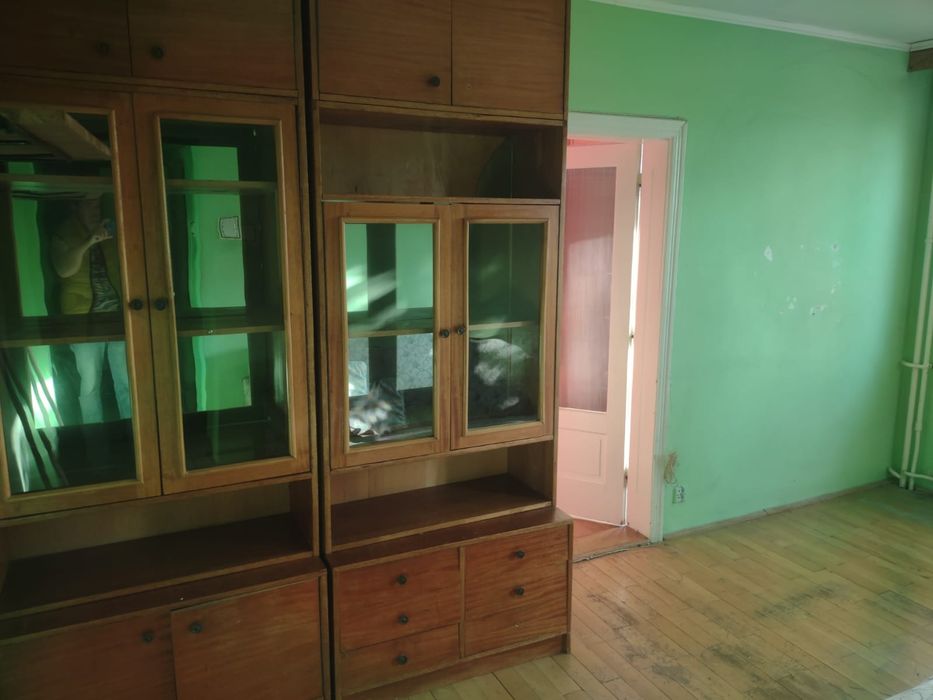 Vand apartament 2 camere, str. Borsecului,et1