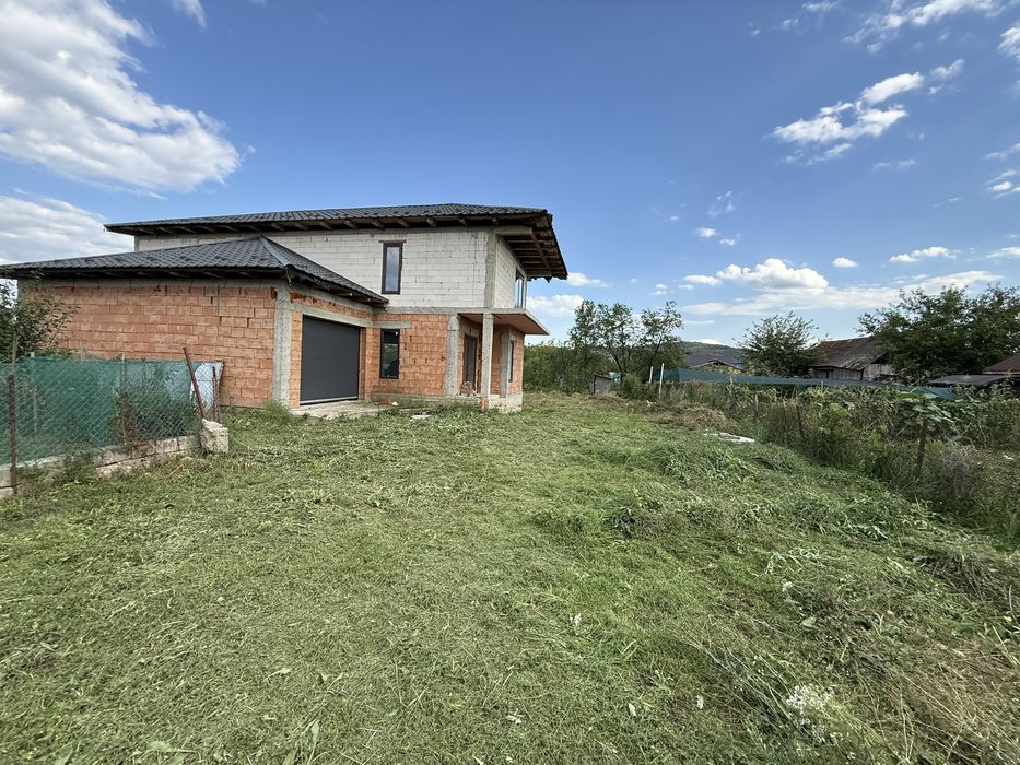 Casa de vanzare in Livada!